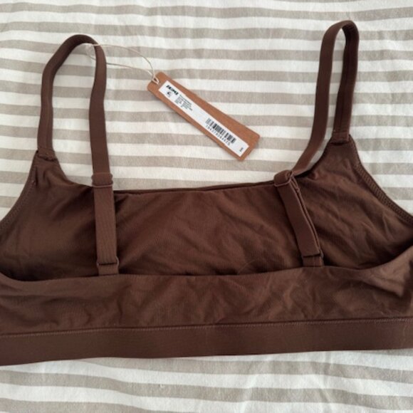 SKIMS Fits Everybody Scoop Bralette M - Picture 2 of 3